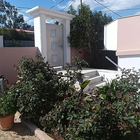 Gmv House Apartment Artemida  Exterior photo